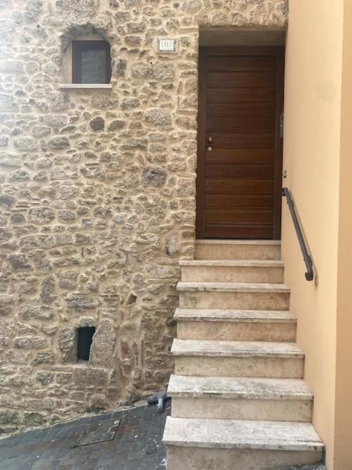 Appartement Il Nido Dell'Arte à Anagni Extérieur photo