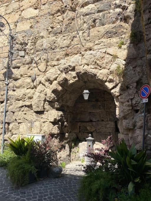 Appartement Il Nido Dell'Arte à Anagni Extérieur photo